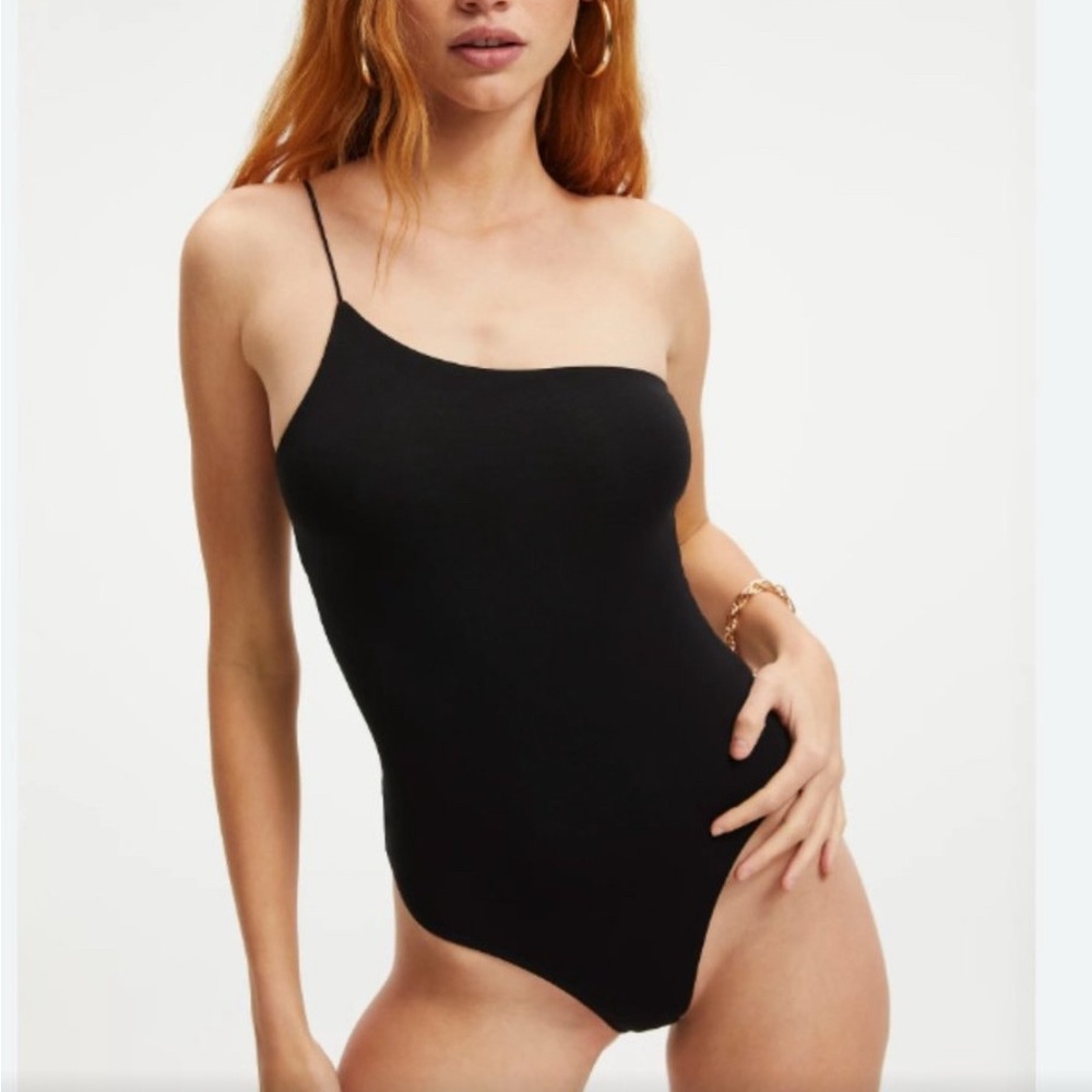 Good American One-Shoulder Black Bodysuit
